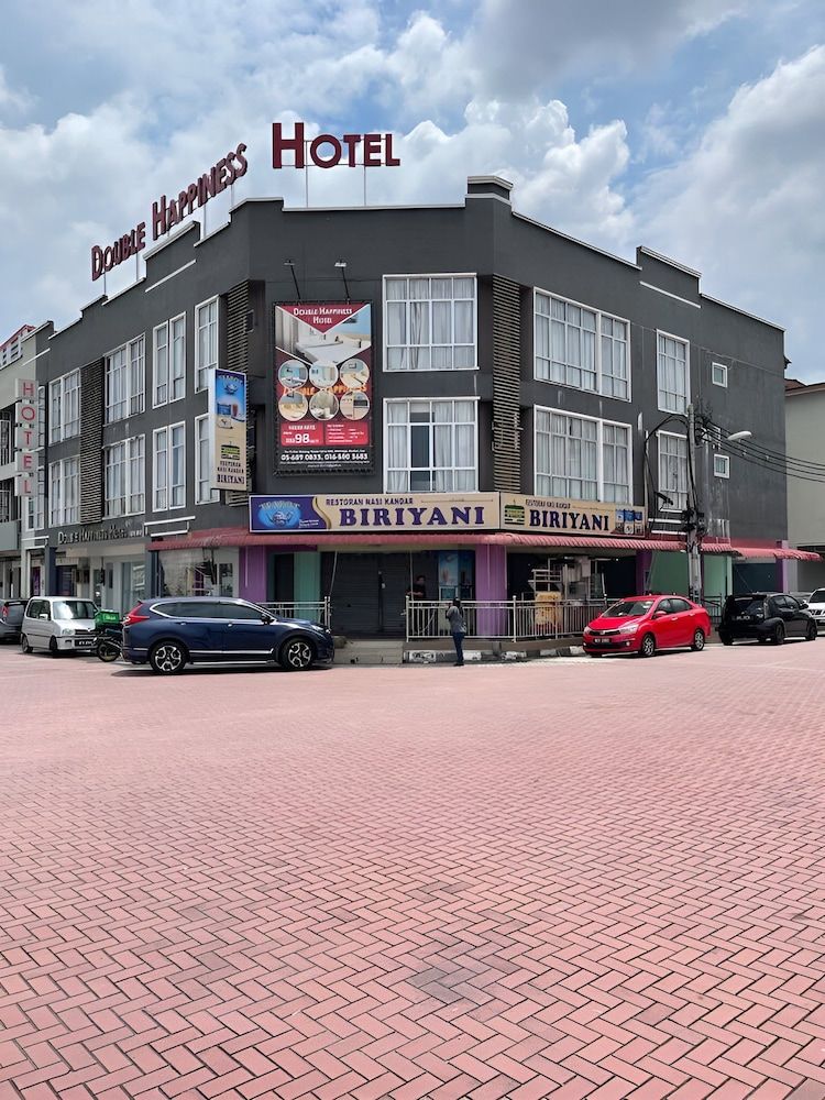 Double Happiness Hotel 4 estrellas en Seri Manjung