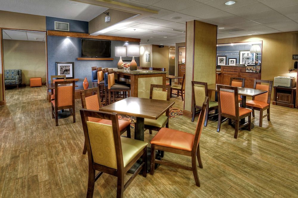 Hampton Inn Jonesville Elkin 3