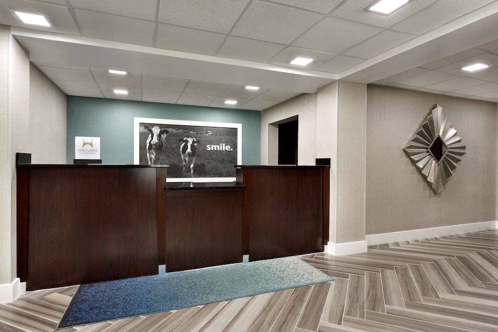 Hampton Inn Waycross 2