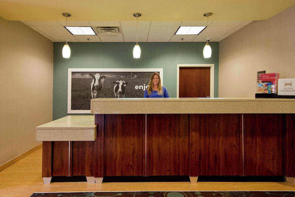 Hampton Inn Martinsburg South-Inwood 3