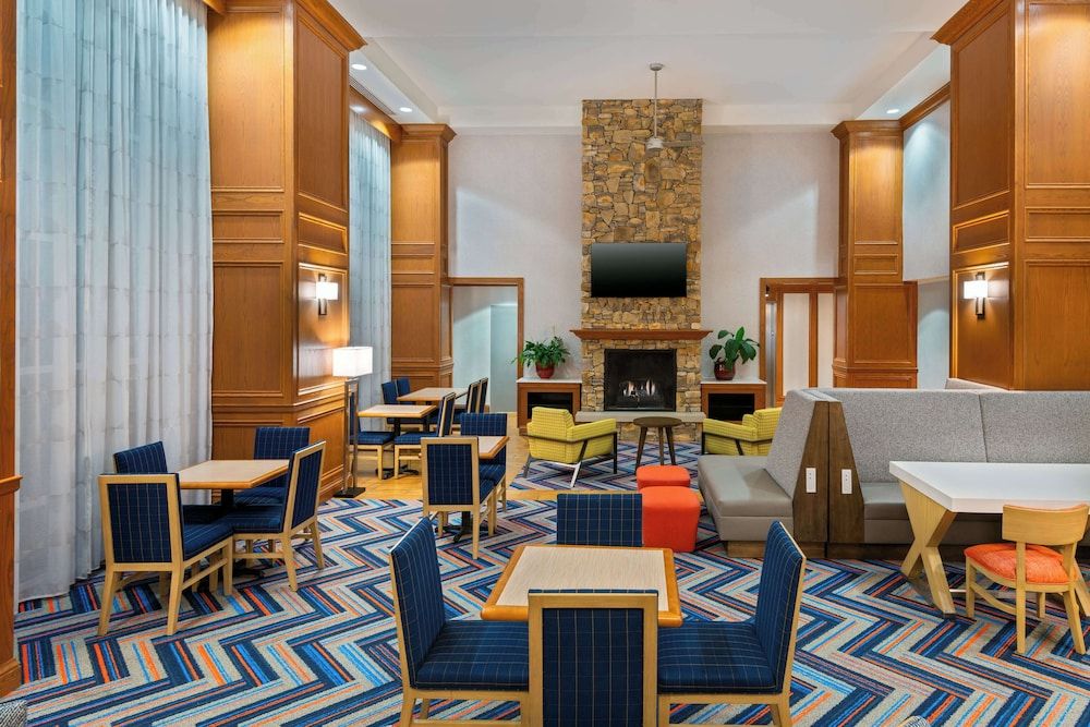 Hampton Inn & Suites Murfreesboro 3