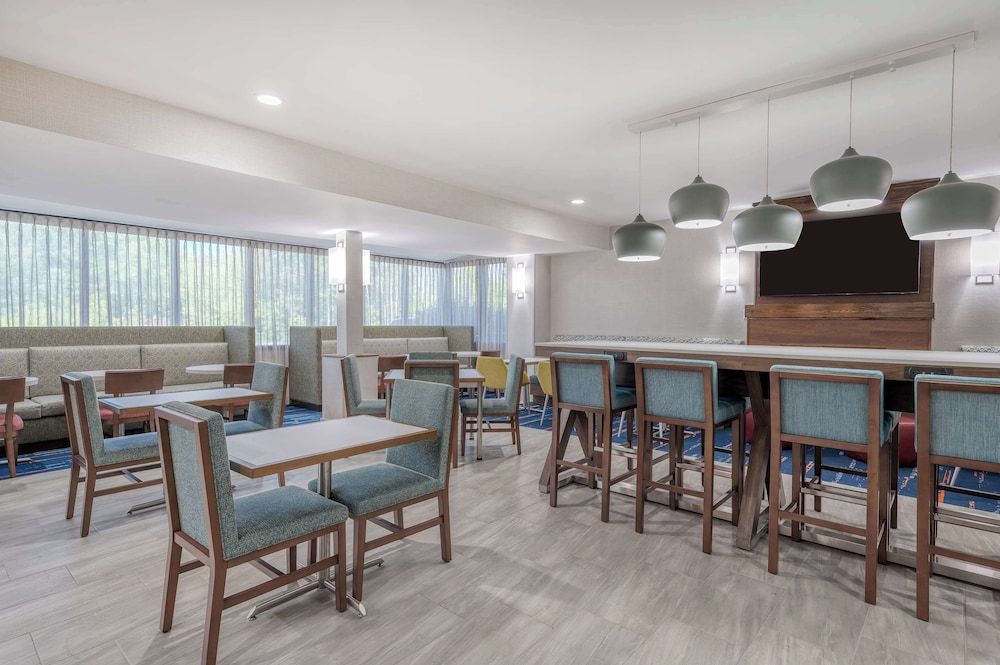 Hampton Inn New Philadelphia 2