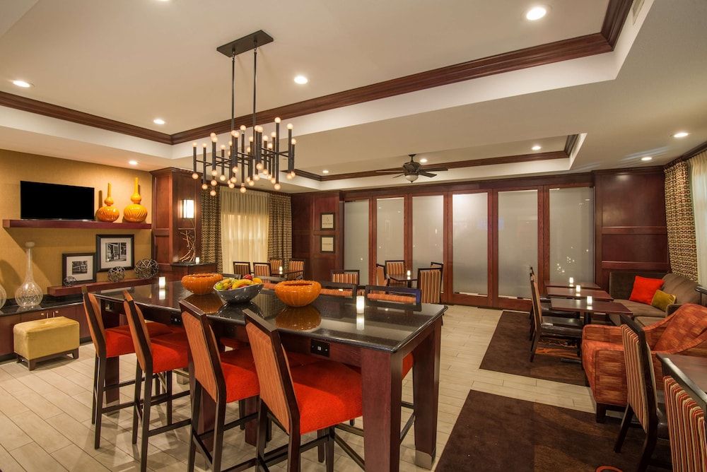 Hampton Inn Kingston 2