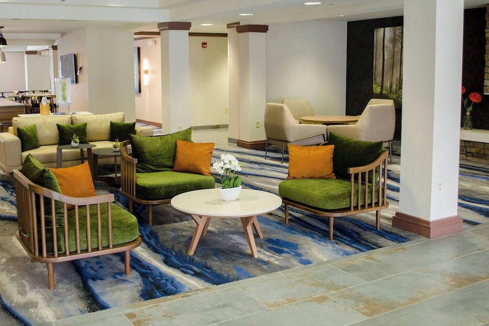 Fairfield Inn & Suites by Marriott Hazleton 3