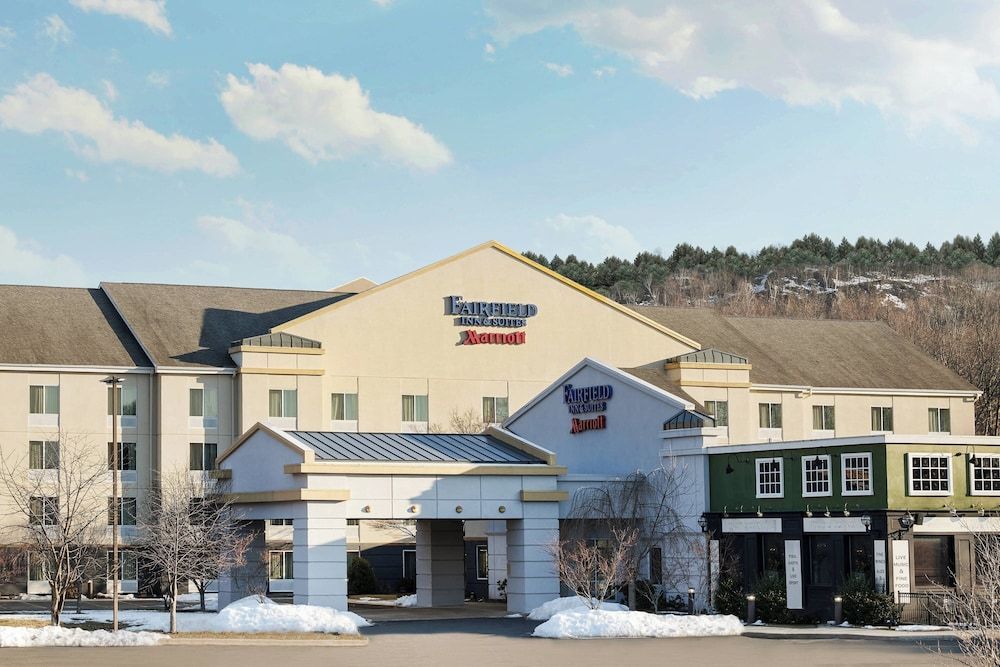 Fairfield Inn & Suites by Marriott Plainville 3 estrellas en Plainville