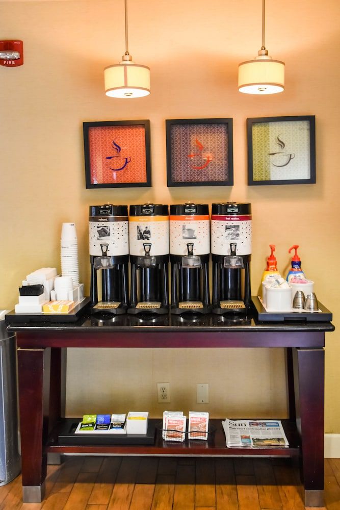 Hampton Inn Perry 2