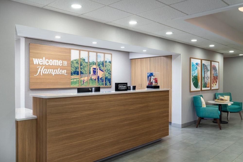 Hampton Inn Marietta 3