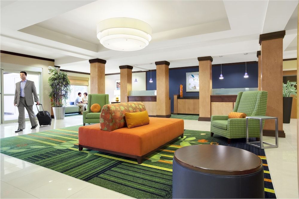 Fairfield Inn & Suites by Marriott Texarkana 2