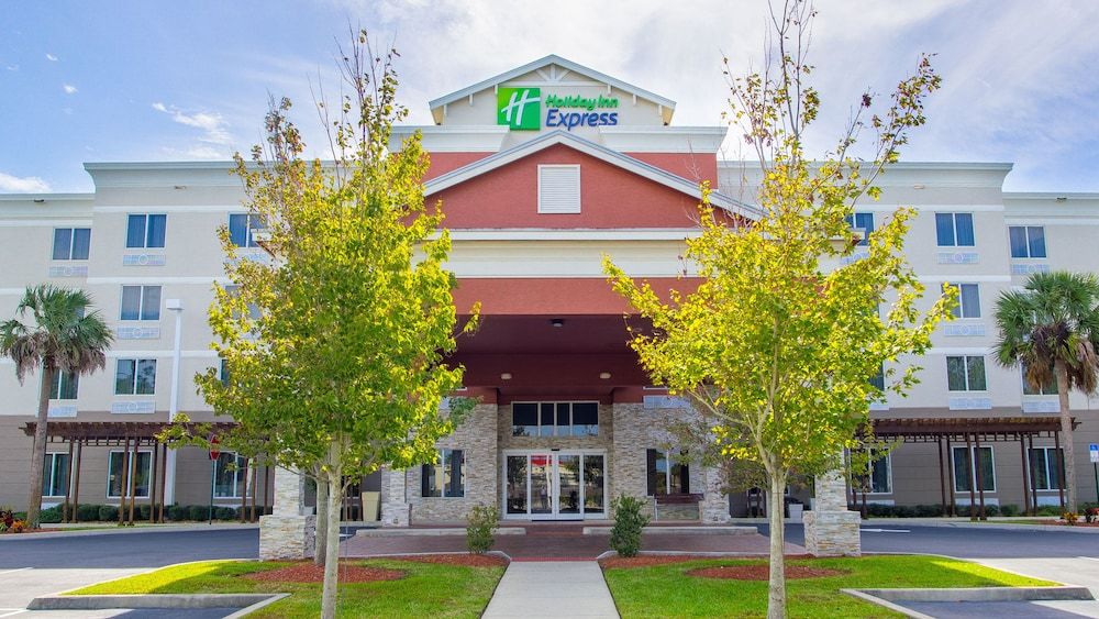 Holiday Inn Express & Suites Palm Bay by IHG 2 estrellas en Palm Bay