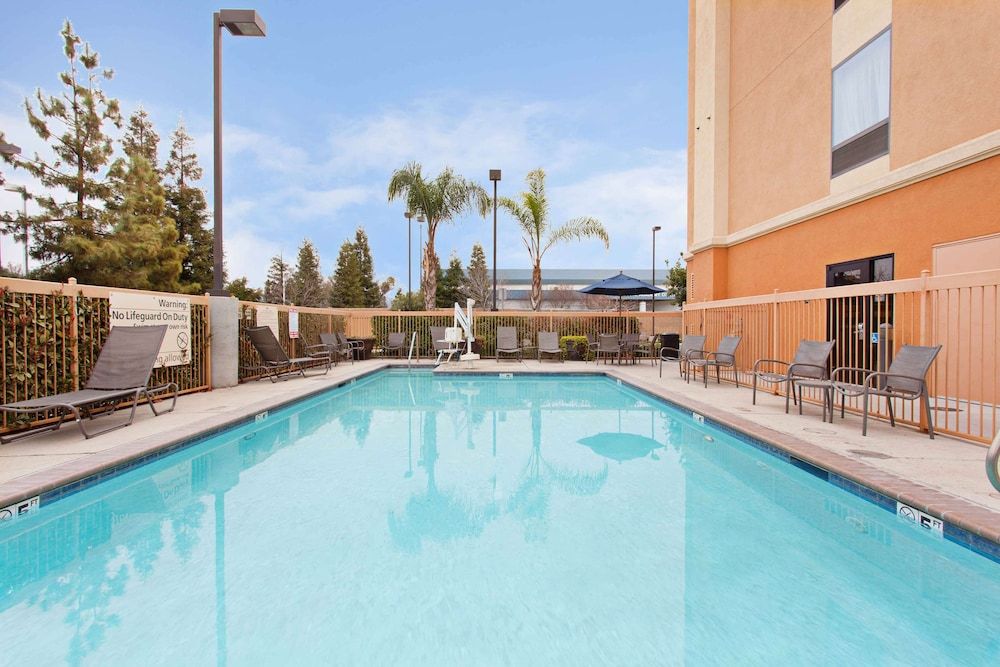 Hampton Inn & Suites Clovis-Airport North 3 estrellas en Clovis