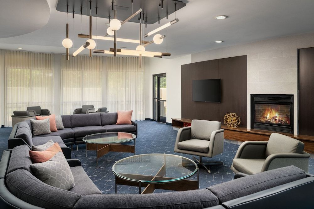 Courtyard by Marriott Kingston 3