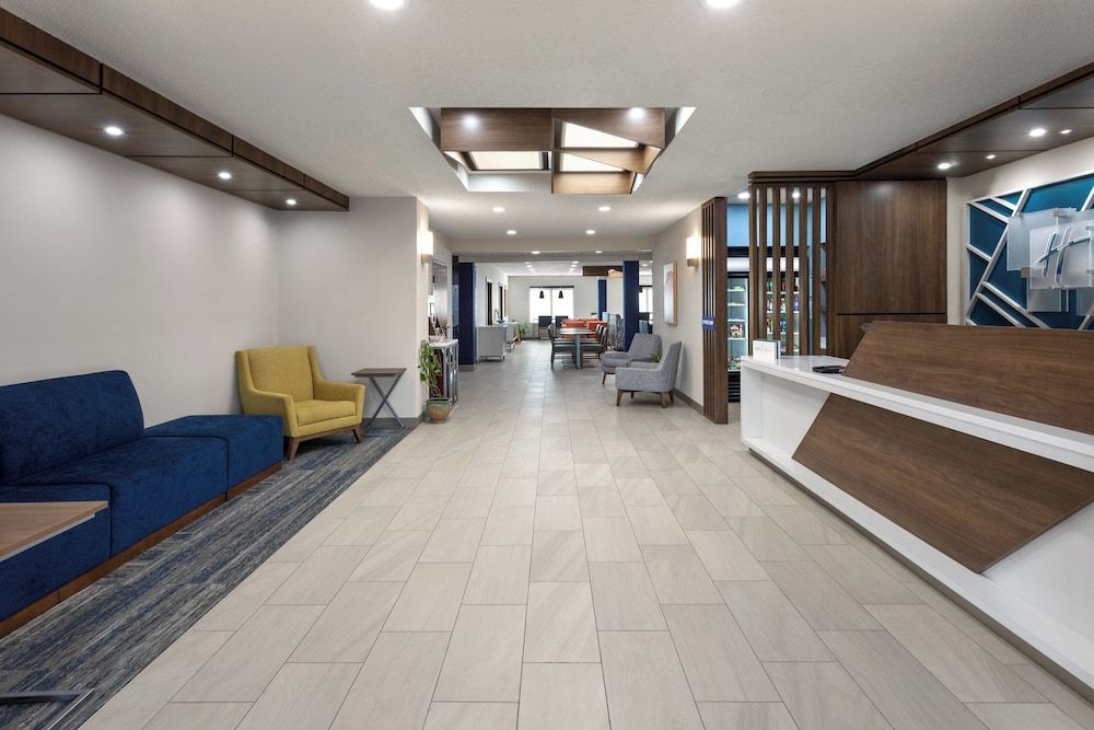 Holiday Inn Express Hotel & Suites DuBois by IHG 2