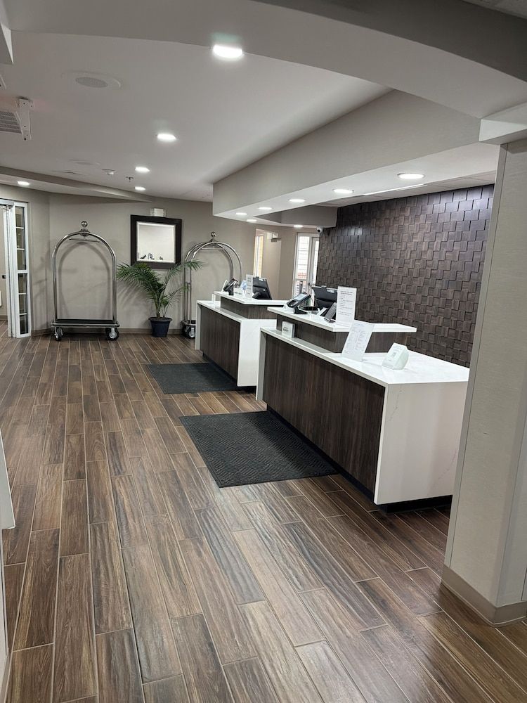Residence Inn By Marriott Flint 3