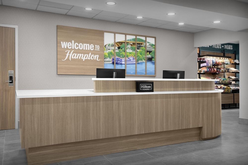 Hampton Inn Lenoir City 3