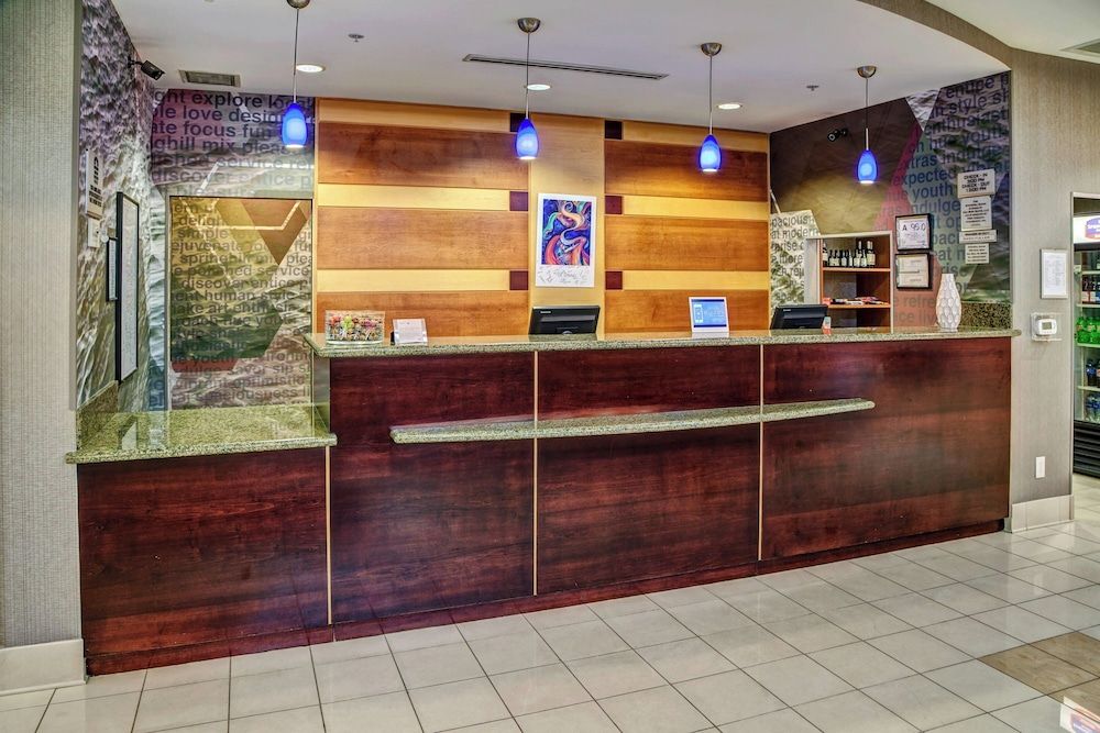 Springhill Suites by Marriott New Bern 3