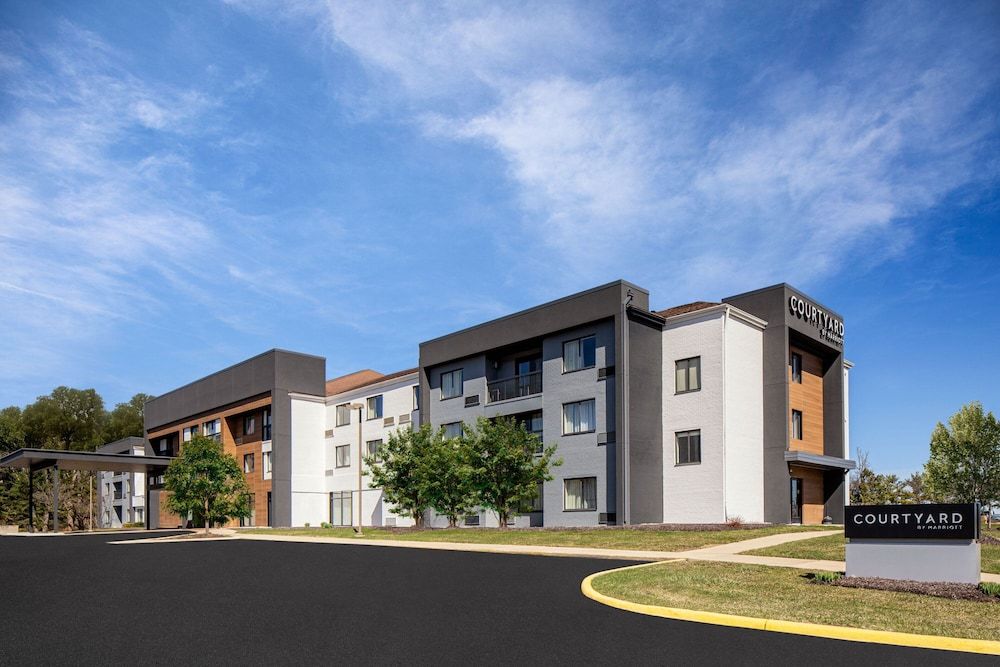 Courtyard by Marriott Detroit Brighton 3 estrellas en Brighton