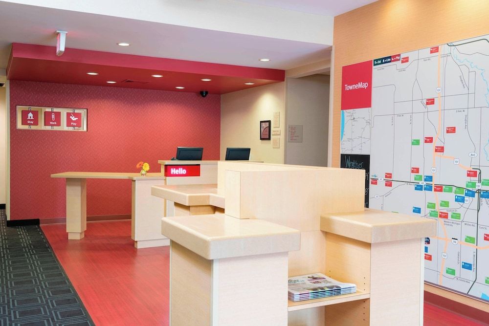 TownePlace Suites by Marriott Kalamazoo 2