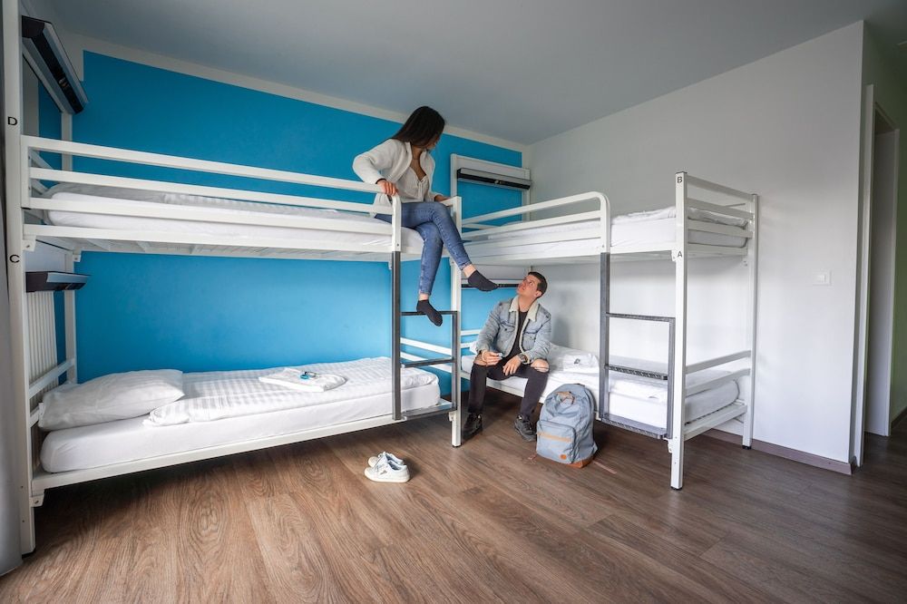 Nyon Hostel 3