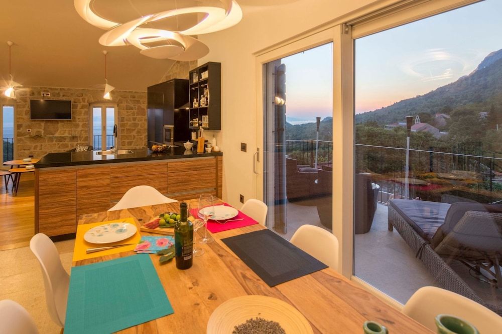 Villa Jatica - Luxury in the Wilderness of Makarska 3
