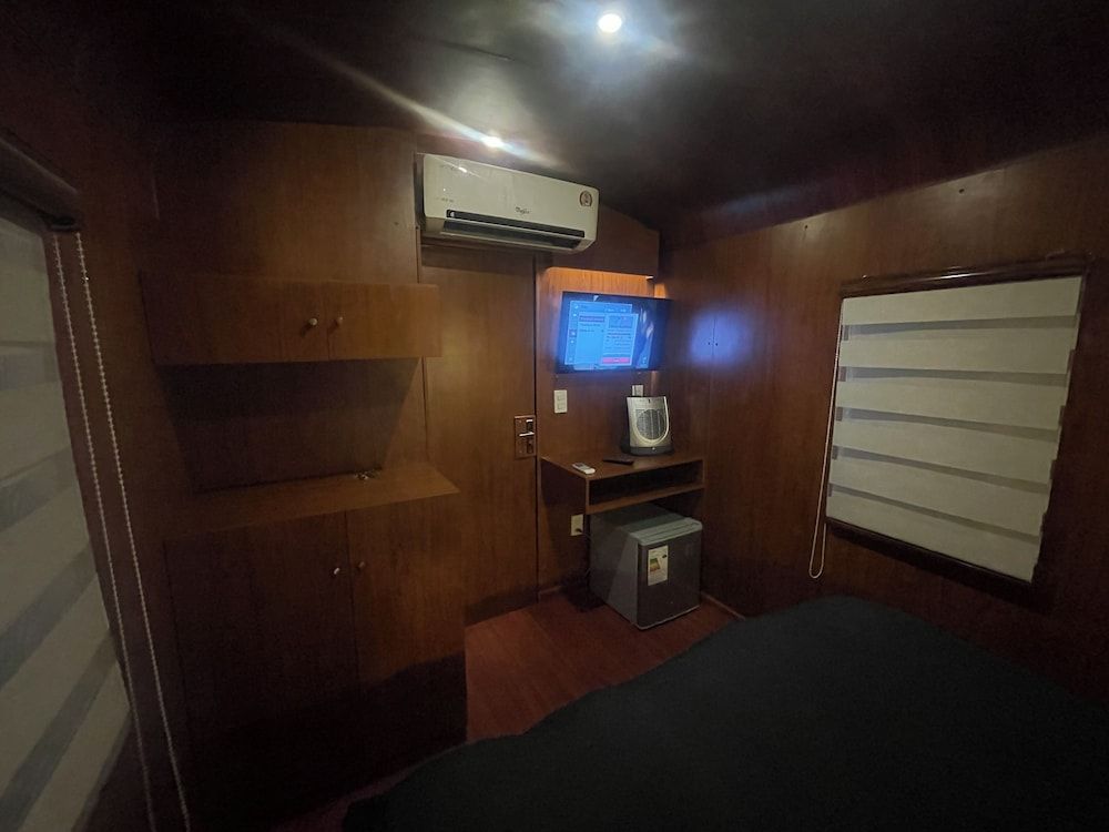 Onkel Inn Wagon Sleepbox 3