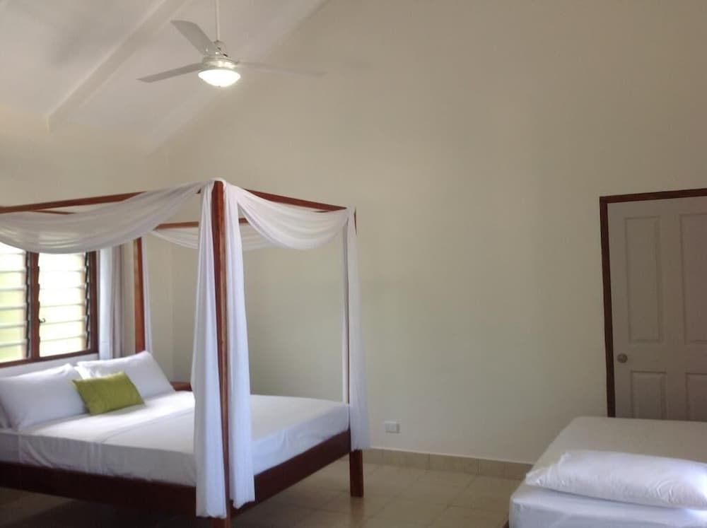 Santo Seaside Villas 2