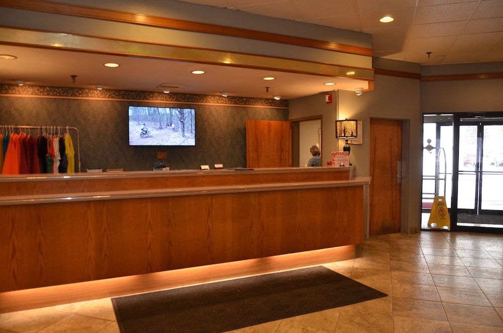 Tawas Bay Beach Resort 3