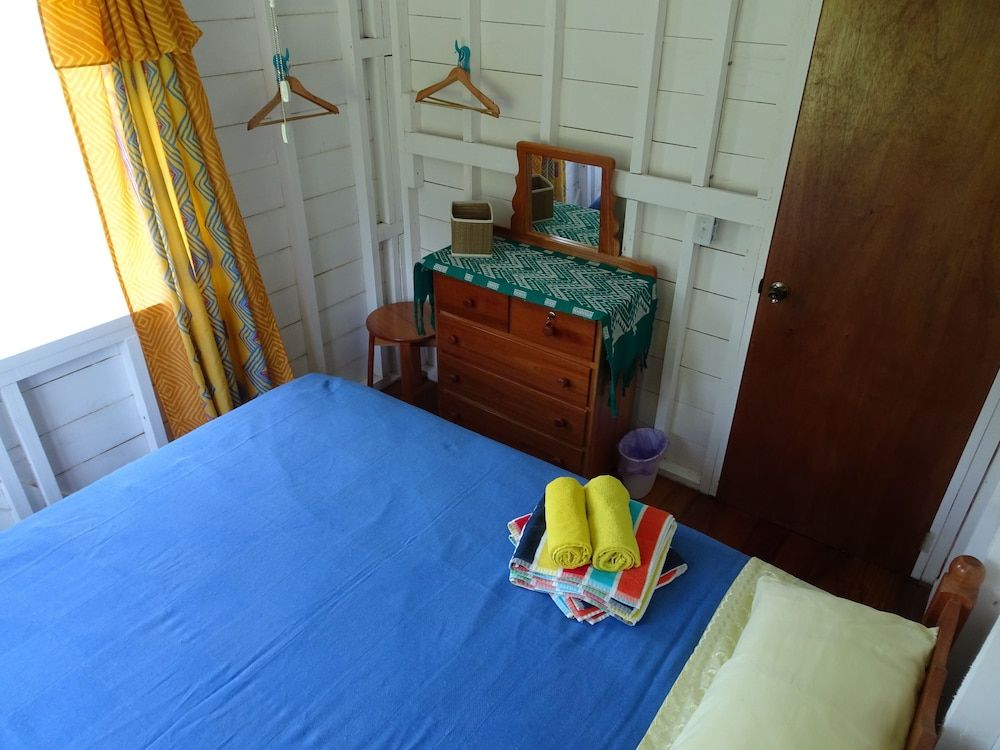 Maya Hill Lodge 2
