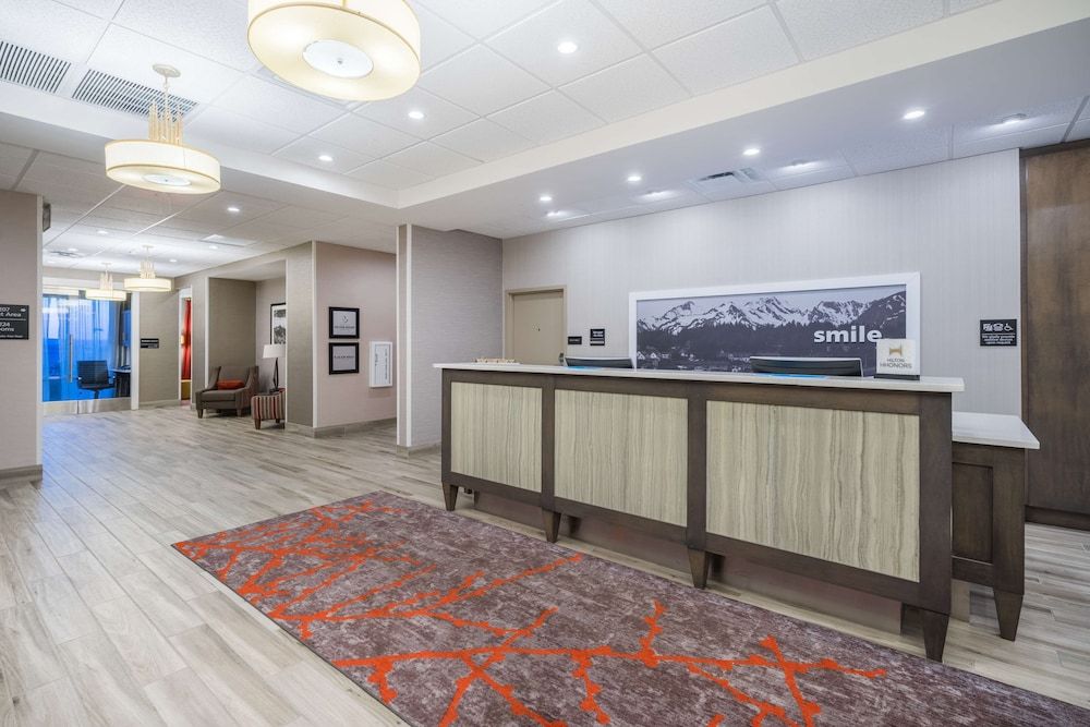 Hampton Inn Oxford 3