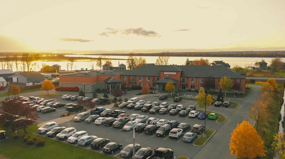 RiverRock Inn & Conference Centre -1 estrellas en Rockland