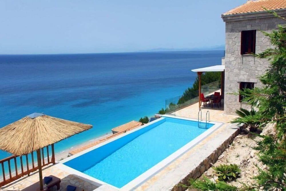 Milos Paradise Luxury Villas -1 estrellas en Agios Nikitas