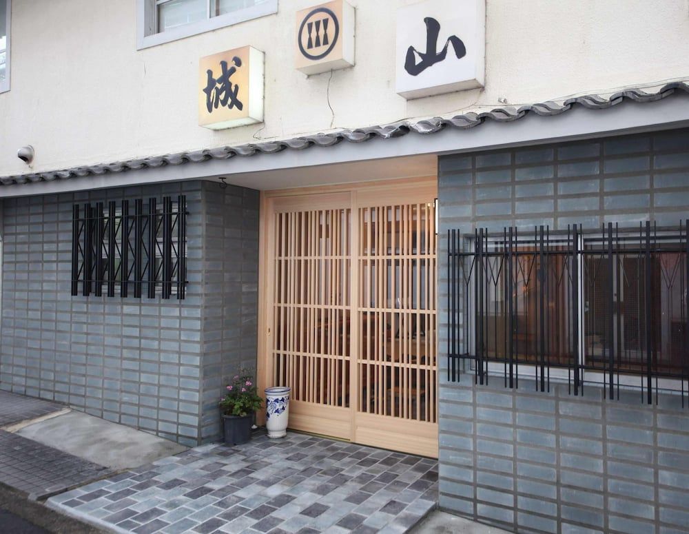 Shiroyama inn 3 estrellas en Ikoma