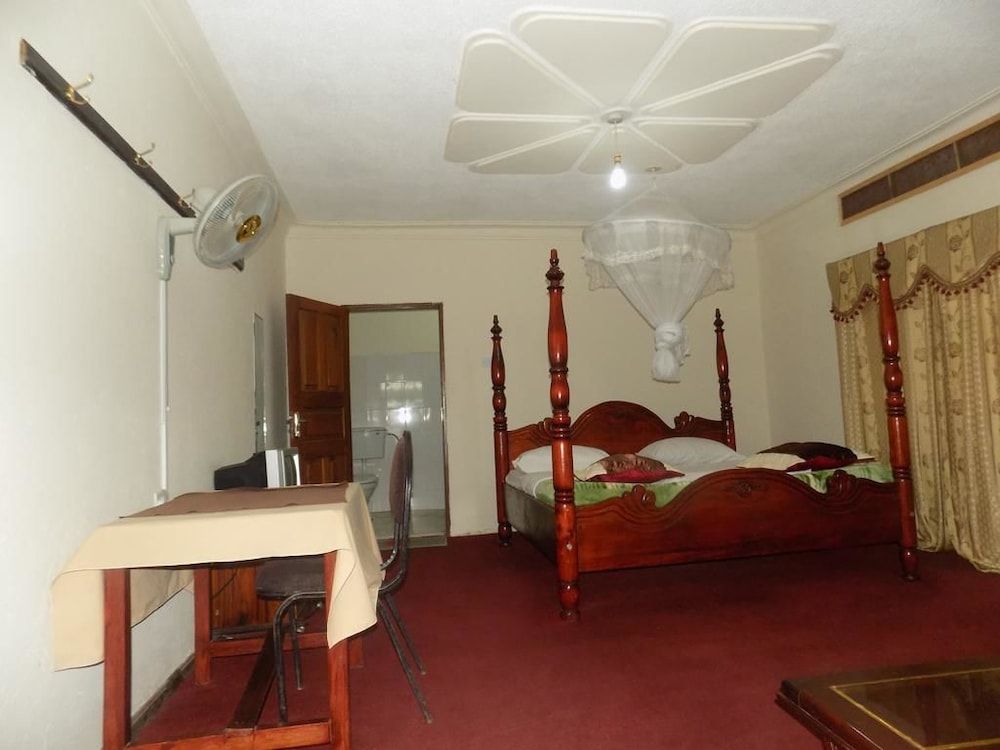 Town View Hotel -1 estrellas en Mubende