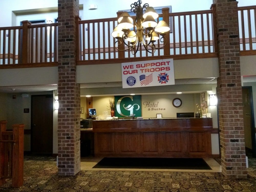 Madelia Hotel & Suites 3