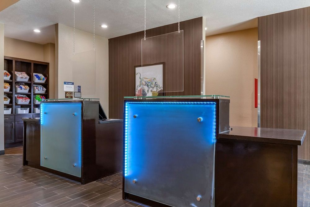 Best Western Plus Big Lake Inn 3