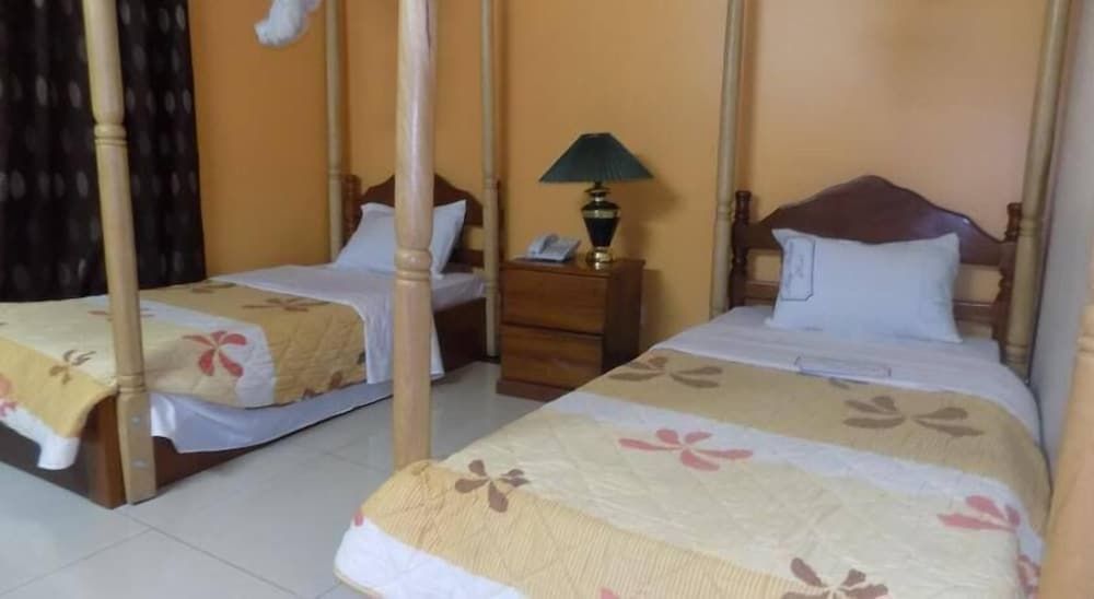 Kayegi Hotel 2