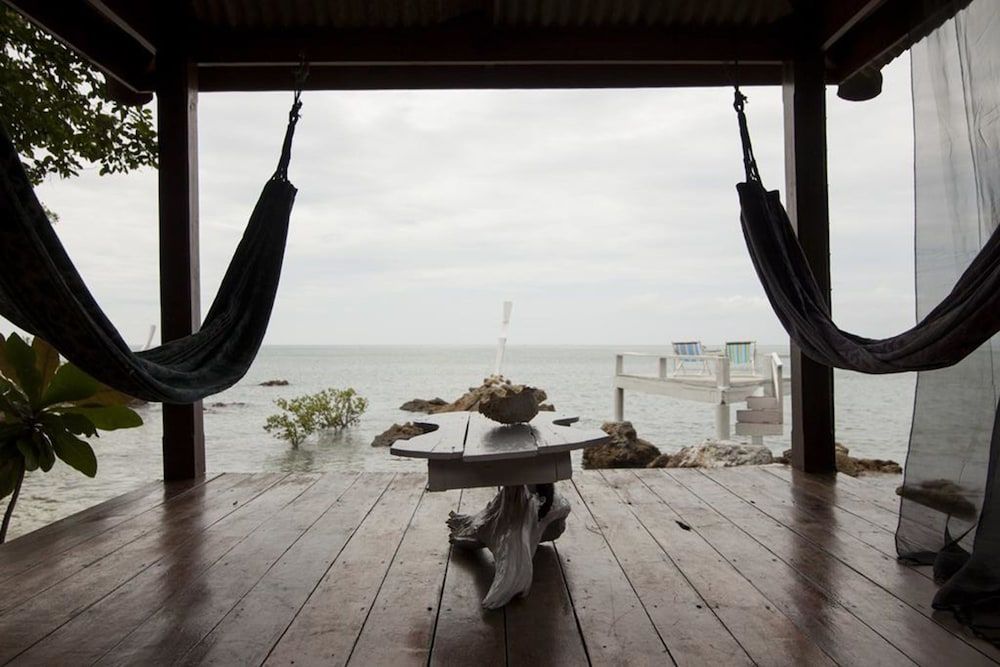 Oon Lee Bungalows 2 estrellas en Koh Jum