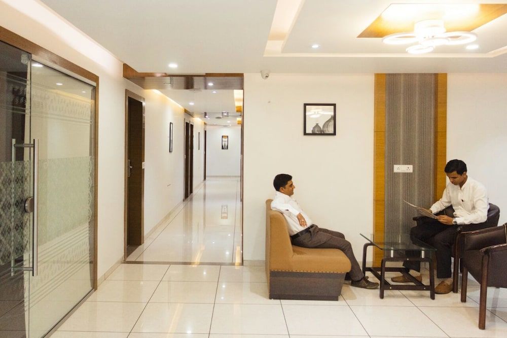 Hotel Royal Shelter 2