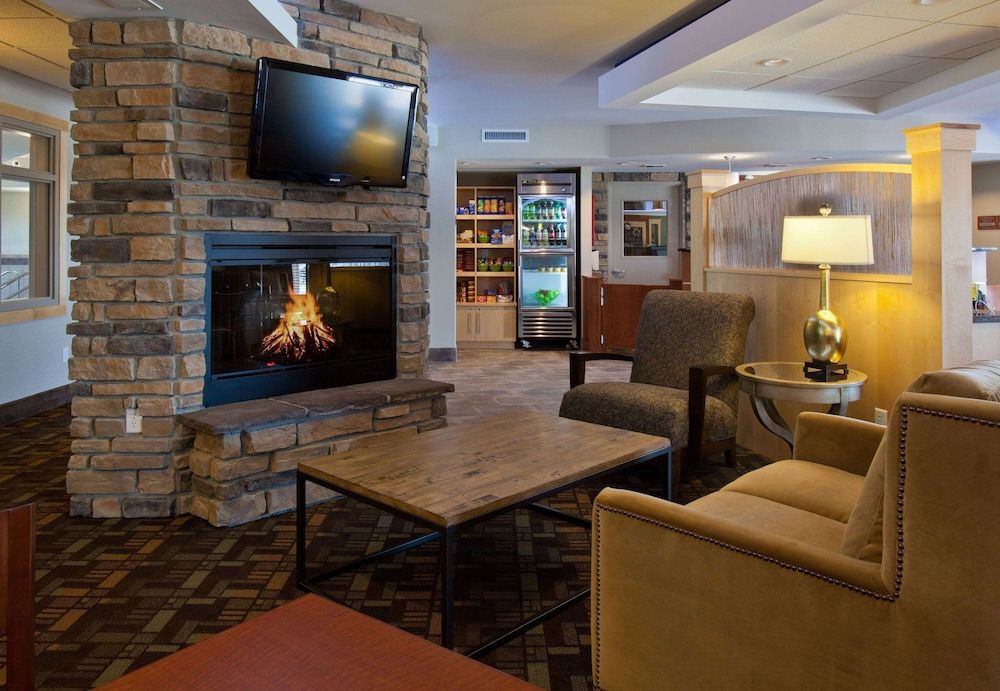 AmericInn by Wyndham Fairfield 3
