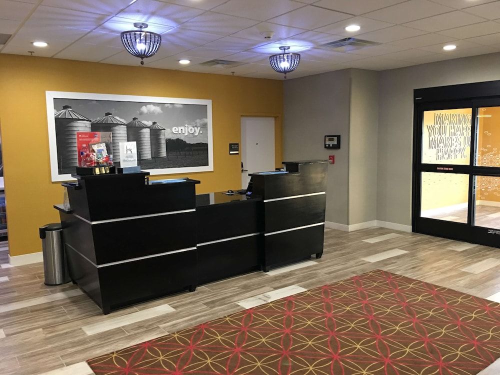 Hampton Inn McPherson 3