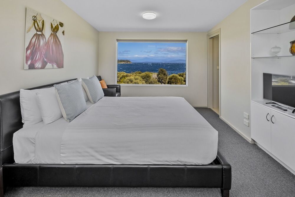 Manfield Seaside Bruny Island 3