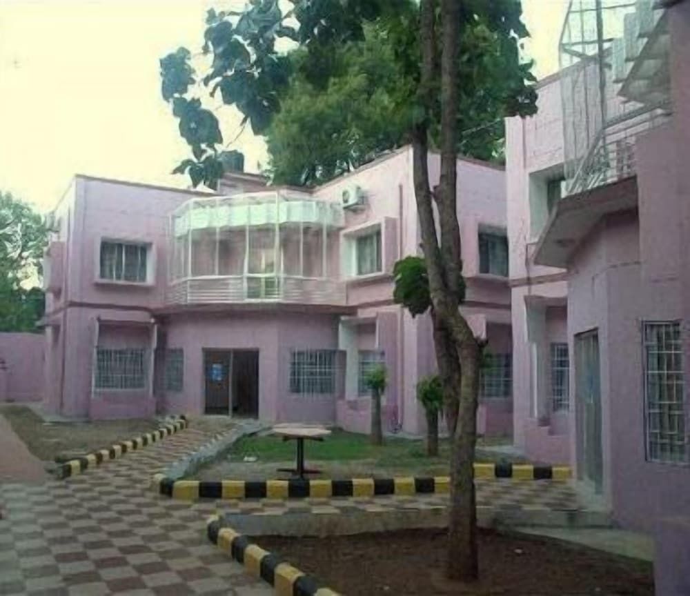 KSTDC Hotel Mayura Chalukya Badami 2