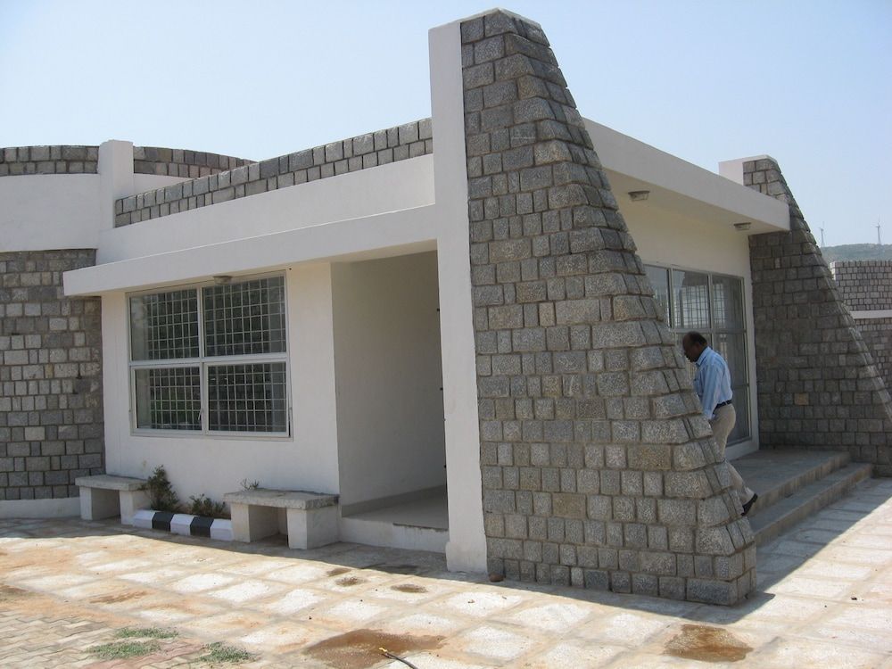 KSTDC Hotel Mayura Yatrinivas 3 estrellas en Chitradurga