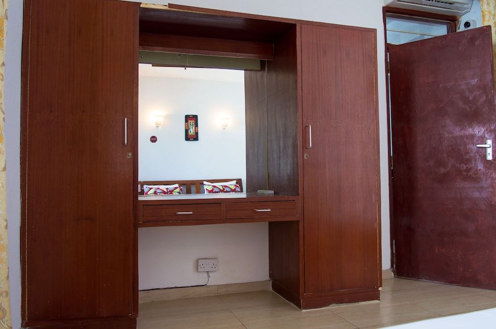 Paradise Resort Apartments 3