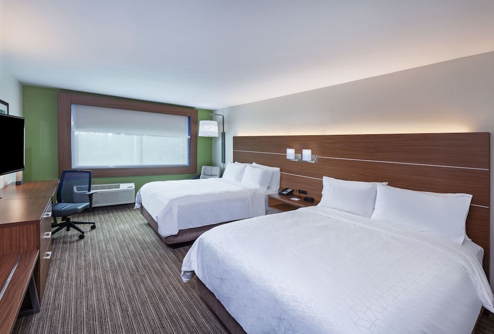 Holiday Inn Express & Suites Brenham South by IHG 3