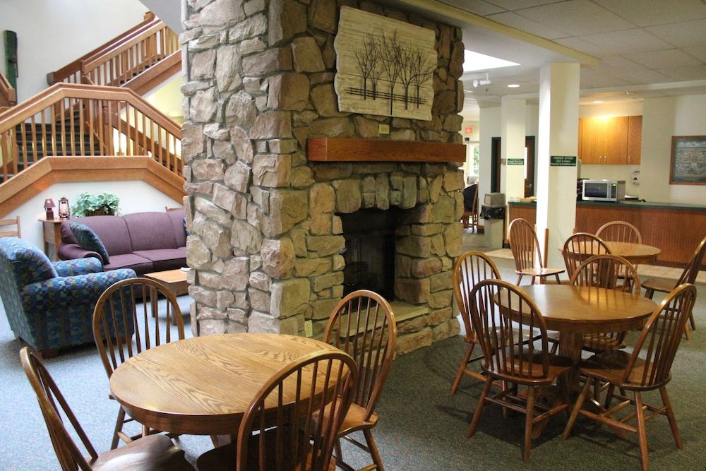 Farmstead Inn & Conference Center 2