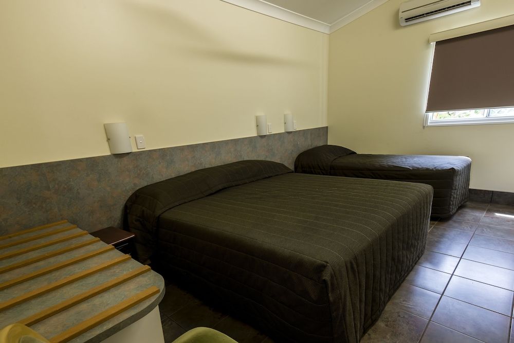 Batchelor Holiday Park 2