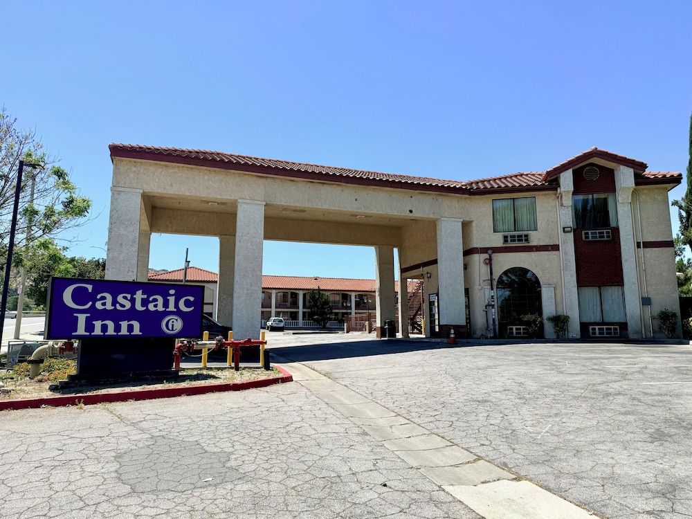 Castaic Inn Near Six Flags Magic Mountain -1 estrellas en Castaic