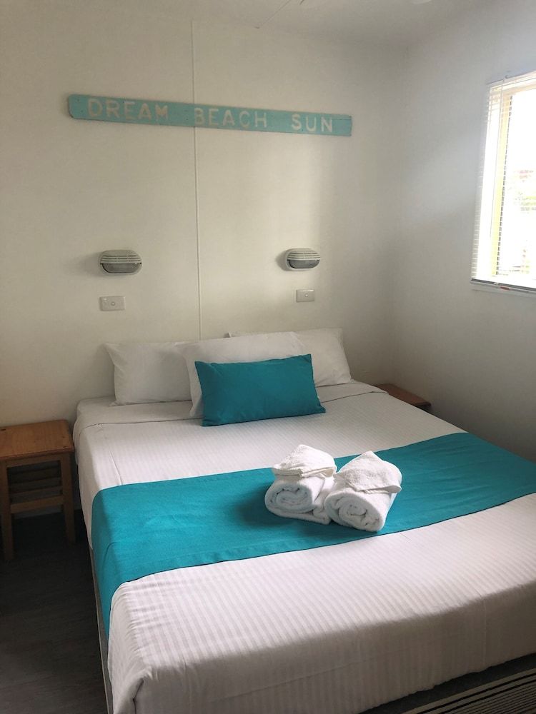 Palm Beach Caravan Park 3