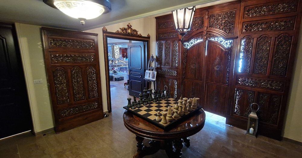 Faqra Palace 2