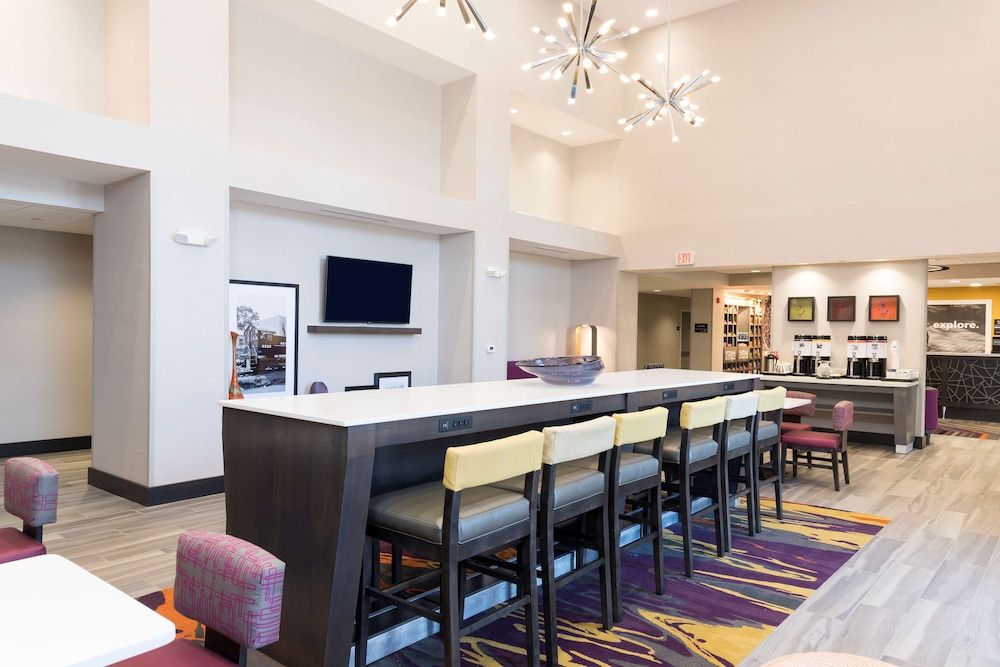 Hampton Inn & Suites West Lafayette 3